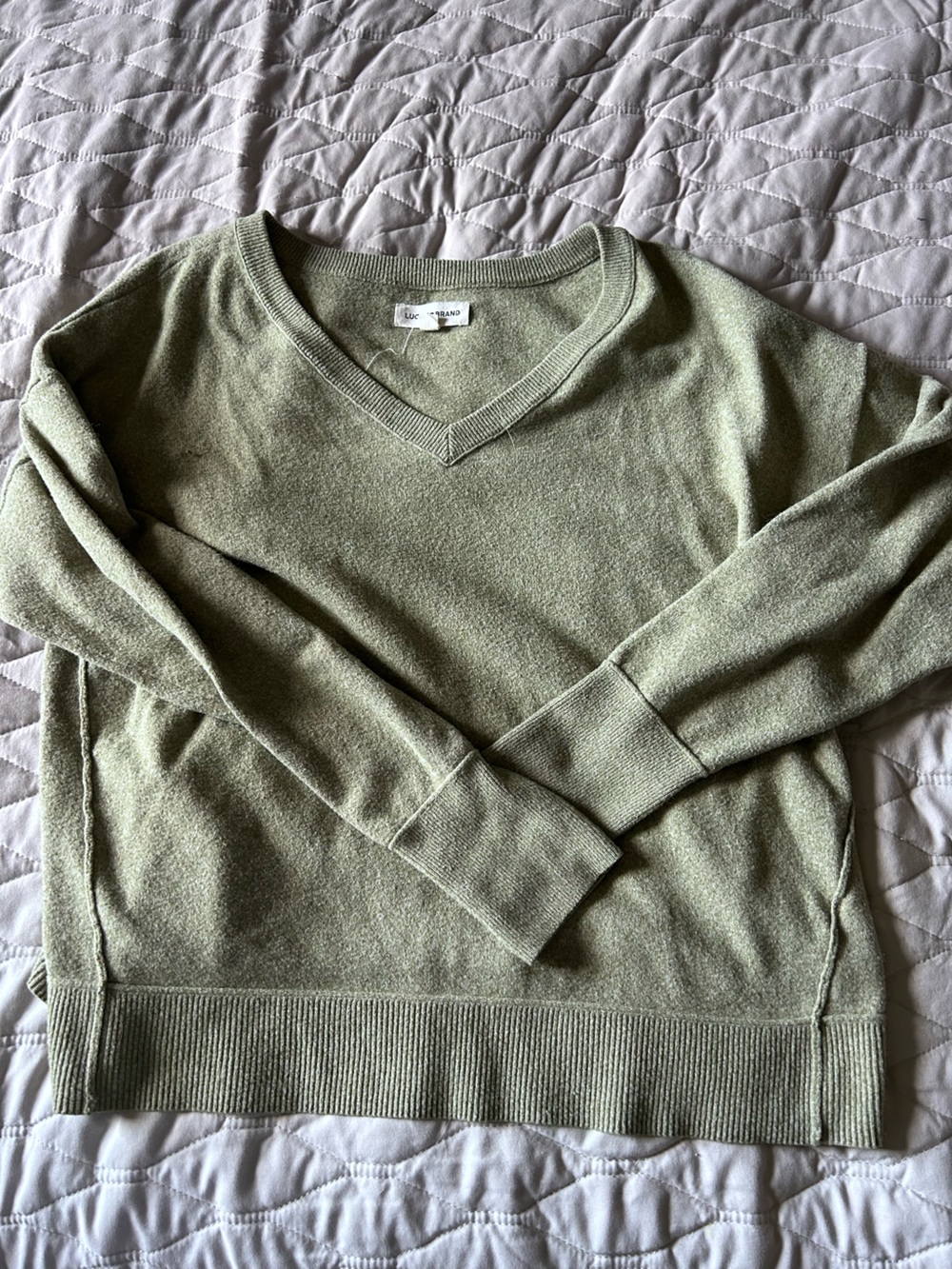 Lucky Brand Women's V-Neck Sweater in Light Olive Green